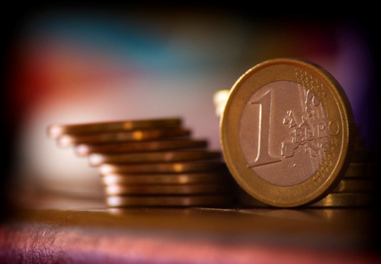 USD in the headlights after lacklustre performance